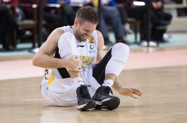 克里斯·保羅的冠軍夢碎：2021年總決賽悲情時刻