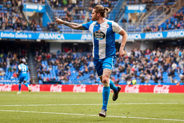 從混亂到輝煌：馬拉多納如何重塑那不勒斯的戰(zhàn)術體系