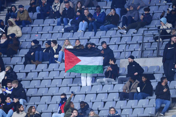 內(nèi)馬爾職業(yè)生涯回顧：哪家俱樂部成就了他的巔峰？