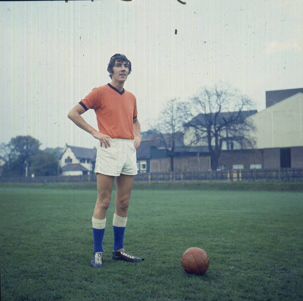 歐冠比賽多久舉辦一屆？常規(guī)比賽日是周幾？