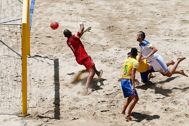 從巴薩到巴黎：梅西與姆巴佩的隊友與對手關(guān)系