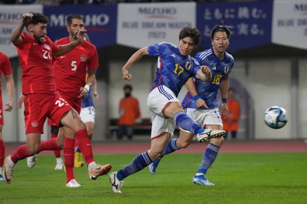 足球規(guī)則解讀：點球被撲出后的補射時機分析