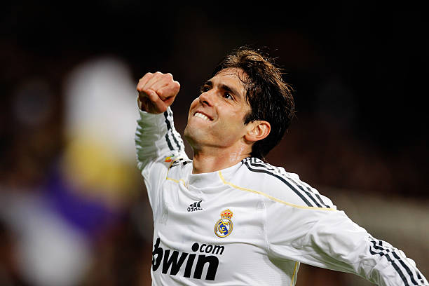 黃旭東與好友聯(lián)機(jī)足球游戲，場(chǎng)面一度失控