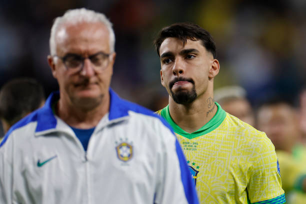 為什么萊萬被認為是世界最佳中鋒之一？