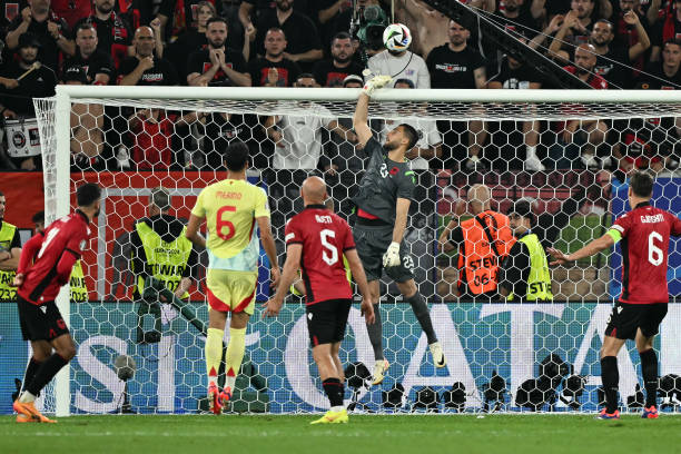 歐冠2020賽季賽程表解析：比賽時(shí)間、對(duì)陣安排及晉級(jí)規(guī)則