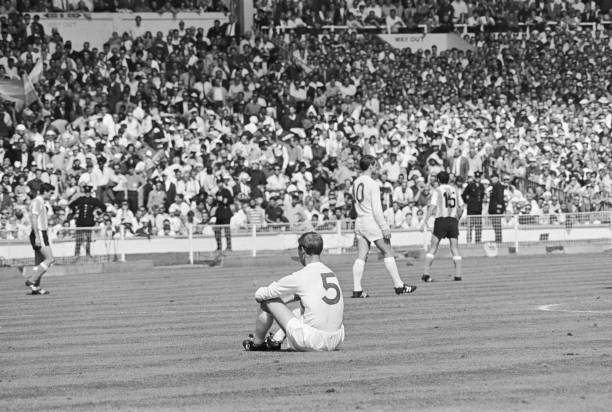 意甲爭四關(guān)鍵戰(zhàn)：那不勒斯1-1AC米蘭，雙方各取一分