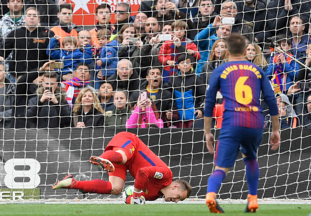 避免踩坑！FIFA足球世界轉(zhuǎn)會(huì)市場(chǎng)扣費(fèi)細(xì)節(jié)一覽