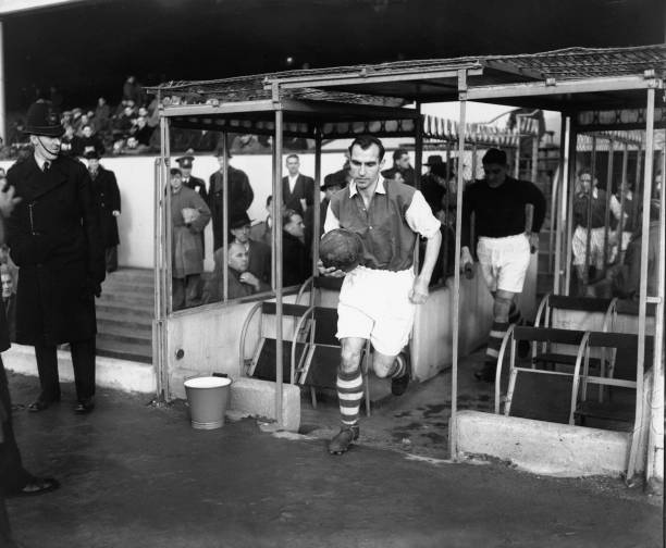 從數(shù)據(jù)看卡瓦尼歐冠缺陣：球隊?wèi)?zhàn)術(shù)需要還是個人問題？