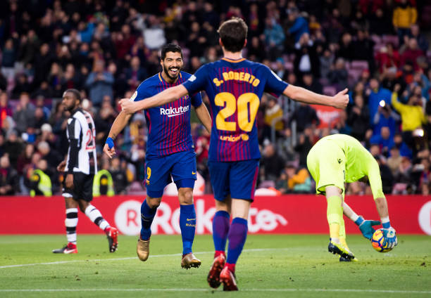 德甲聯(lián)賽一個(gè)賽季到底要打多少場(chǎng)比賽？