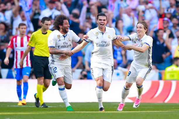 焦點戰(zhàn)報：今晚足球賽勝負揭曉