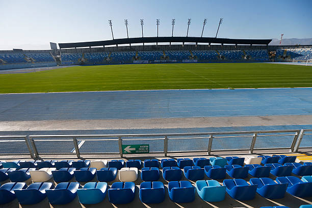 足球場建設(shè)費(fèi)用指南：從草皮到看臺(tái)，每平方米多少錢？