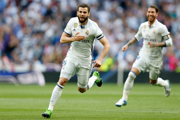 戰(zhàn)術與規(guī)則：半場越位對攻防策略的影響