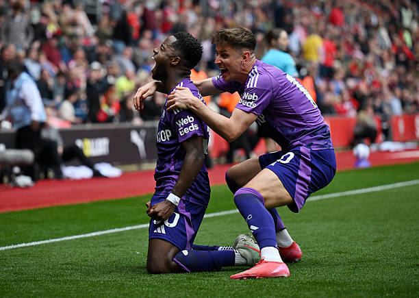 日本足球鳥(niǎo)谷：從無(wú)名小將到亞洲之星的崛起之路