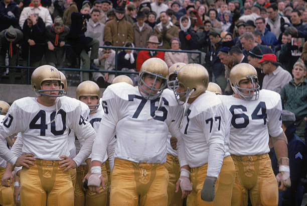 歐冠改制前后的小組賽與淘汰賽結(jié)構(gòu)差異