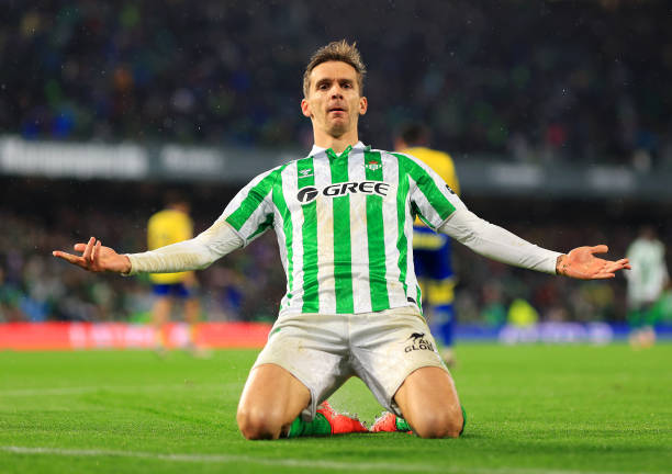 罰點球規(guī)則解析：為何不能中途停頓？