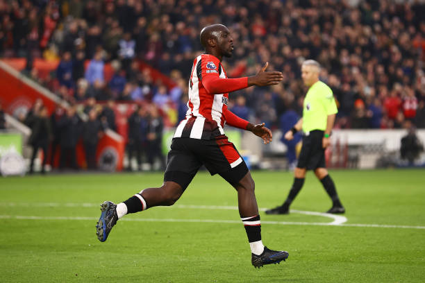 米蘭，米蘭——解讀AC米蘭隊(duì)歌背后的激情與榮耀