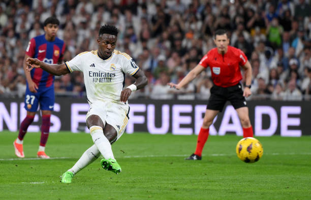 從曼聯(lián)到尤文再到利雅得勝利，C羅年薪變遷史