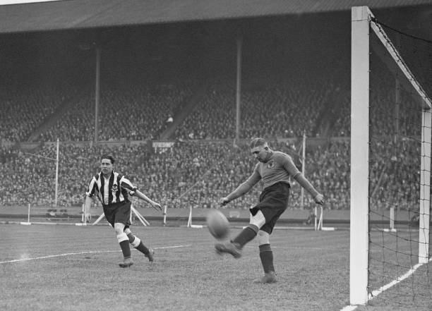 6月13日足球賽程指南：熬夜看球必備時間表