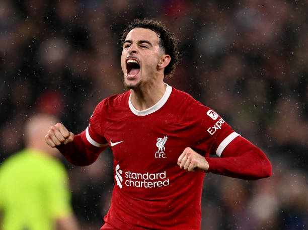 哪個(gè)平臺能看足球比賽？國內(nèi)外直播渠道全解析