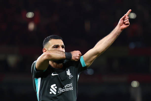 新手必看！射門(mén)發(fā)力與精準(zhǔn)度的正確姿勢(shì)教學(xué)