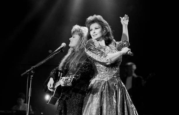 巔峰對決：C羅與梅西的冠軍爭奪戰(zhàn)全解析