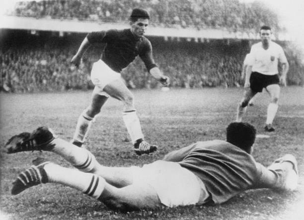 當(dāng)梅西轉(zhuǎn)身：進球后那抹熟悉的背影