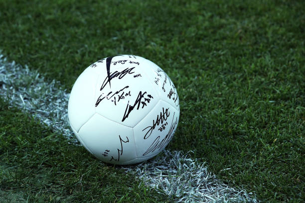 8人制足球場(chǎng)地標(biāo)準(zhǔn)尺寸詳解：長(zhǎng)寬與劃線要求