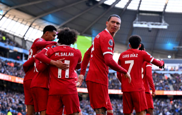 從巴西到比利時(shí)：世界前十足球國(guó)家隊(duì)的興衰歷程