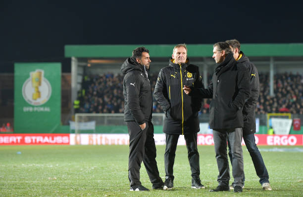 遼寧隊(duì)?wèi)?zhàn)術(shù)體系解析：4-4-2還是3-5-2更合適？