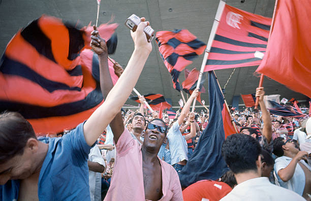 （側(cè)重于其作為俱樂部傳奇人物的地位和影響）