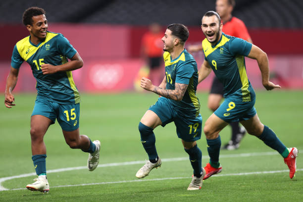 歐冠決賽戰(zhàn)術(shù)復(fù)盤：瓜迪奧拉如何擊敗國米奪冠？