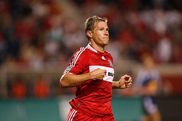 標(biāo)準(zhǔn)足球場(chǎng)造價(jià)大公開(kāi)：不同檔次費(fèi)用對(duì)比