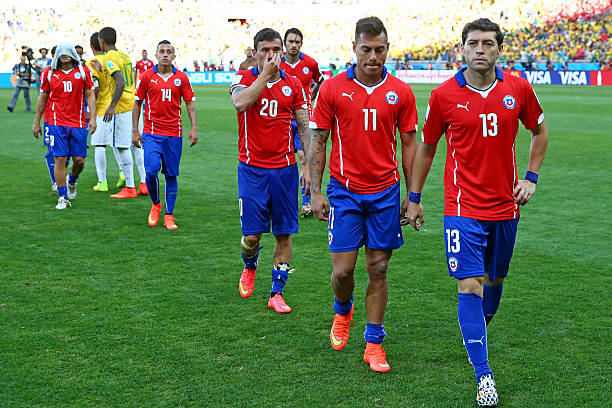 足球場(chǎng)施工圖紙大全：線標(biāo)記、球門與輔助設(shè)施詳解