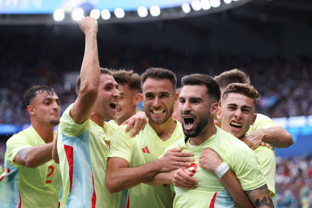 福建省高中足球聯(lián)賽決賽結(jié)果揭曉，冠軍花落誰(shuí)家？