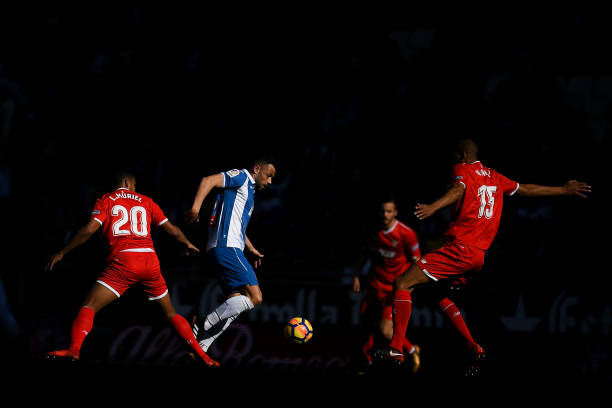 不可思議！C羅驚天頭球破門，球迷集體瘋狂