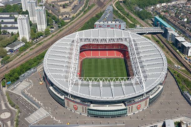 今晚足球賽事直播平臺(tái)全攻略，精彩對(duì)決不容錯(cuò)過(guò)