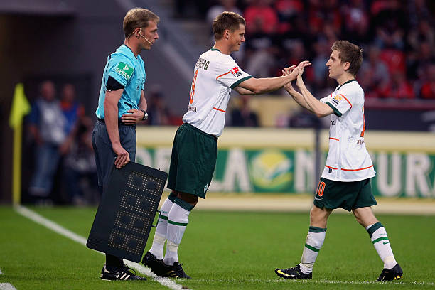 8足球掃盤：高賠率場(chǎng)次精選，搏冷指南在此！