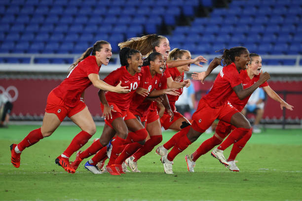 德甲冬歇期后排名預(yù)測(cè)：拜仁、多特、萊比錫誰(shuí)更穩(wěn)？