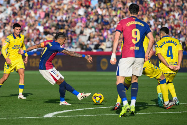 足球訓(xùn)練必讀：腳弓射門的穩(wěn)定優(yōu)勢(shì)與訓(xùn)練方法