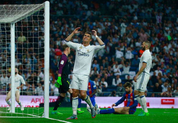 羅納爾多聯(lián)賽冠軍數(shù)量與同期球星對比