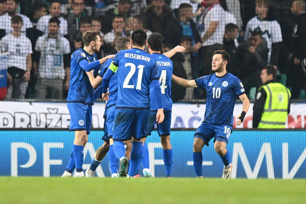 為什么7號(hào)球衣在足球界如此特別？