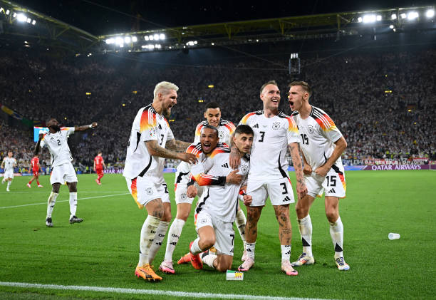 從伯納烏到卡斯蒂亞：勞爾如何帶領(lǐng)皇馬二隊(duì)重塑輝煌