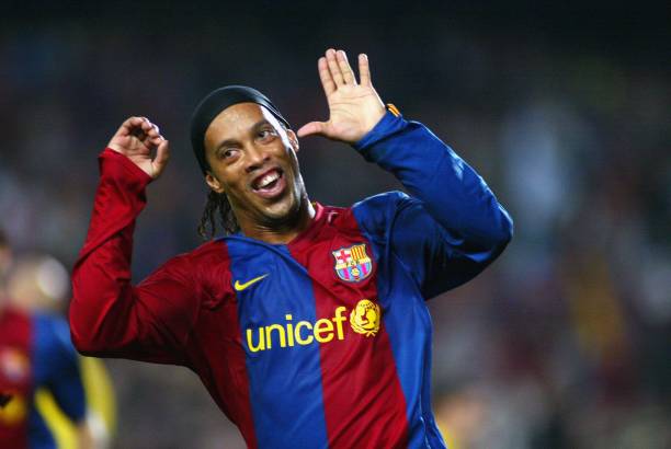 羅馬里奧俱樂部生涯里程碑：百球、五百球、千球時刻