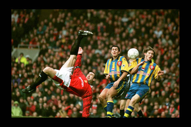 專業(yè)球員的射門秘訣：踢球位置的實(shí)戰(zhàn)技巧