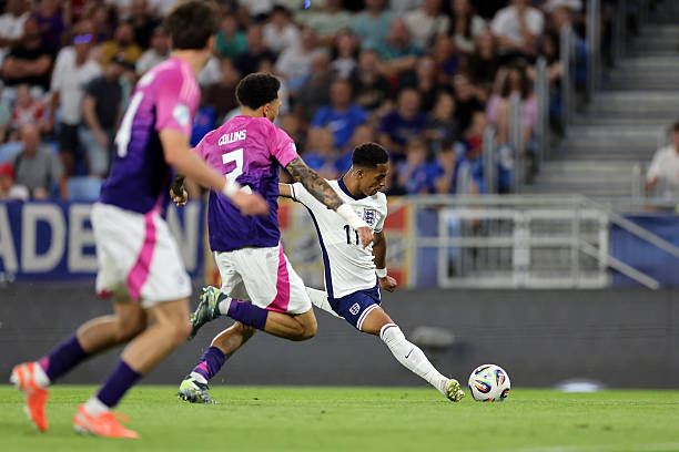 江蘇足球比賽日程表：官方賽程圖表及直播信息