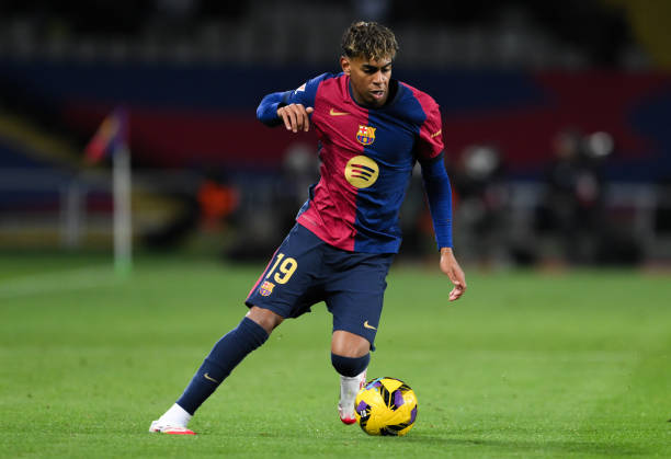 樂動足球俱樂部戰(zhàn)術(shù)解析：如何打造你的不敗之師