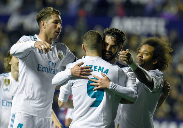 江蘇足球隊(duì)歷史性?shī)Z冠年份回顧