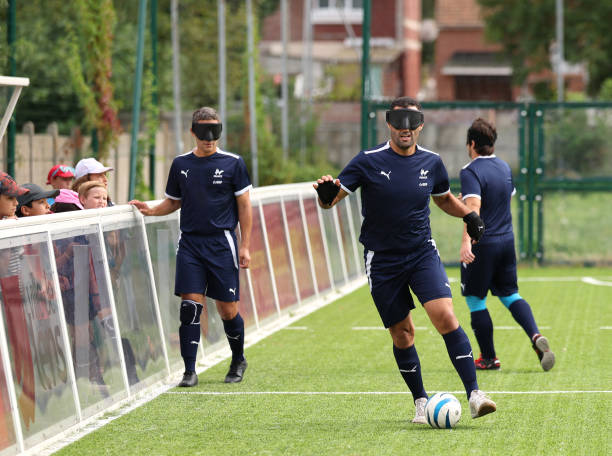 古利特在切爾西的執(zhí)教成就：足總杯冠軍與戰(zhàn)術(shù)革新