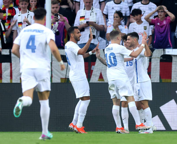 德甲沙拉盤的設(shè)計理念與文化內(nèi)涵