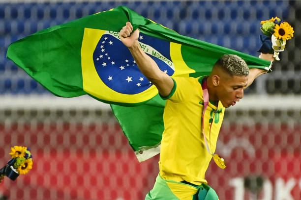 邊線球世界難題：如何避免在關(guān)鍵時(shí)刻失誤？